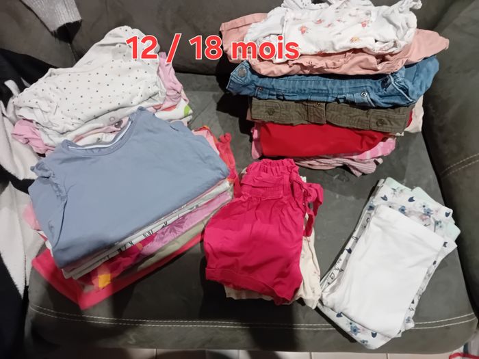 Lot vêtements 12/18 mois