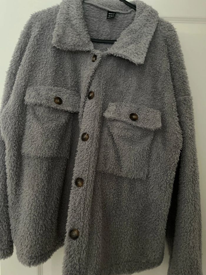 Veste moumoute - photo numéro 3