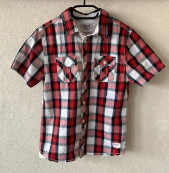 Chemise à carreaux 14 ANS