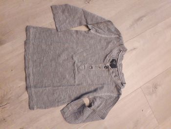 T-shirt manches longues. Leger