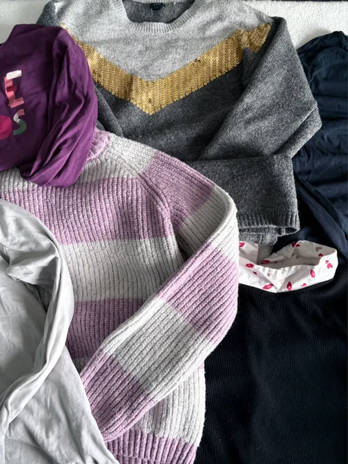 Lot vêtements fille 12 ans hiver – Kiabi, In Extenso, Décathlon – pulls, t-shirts, bonnet pas cher - photo numéro 3