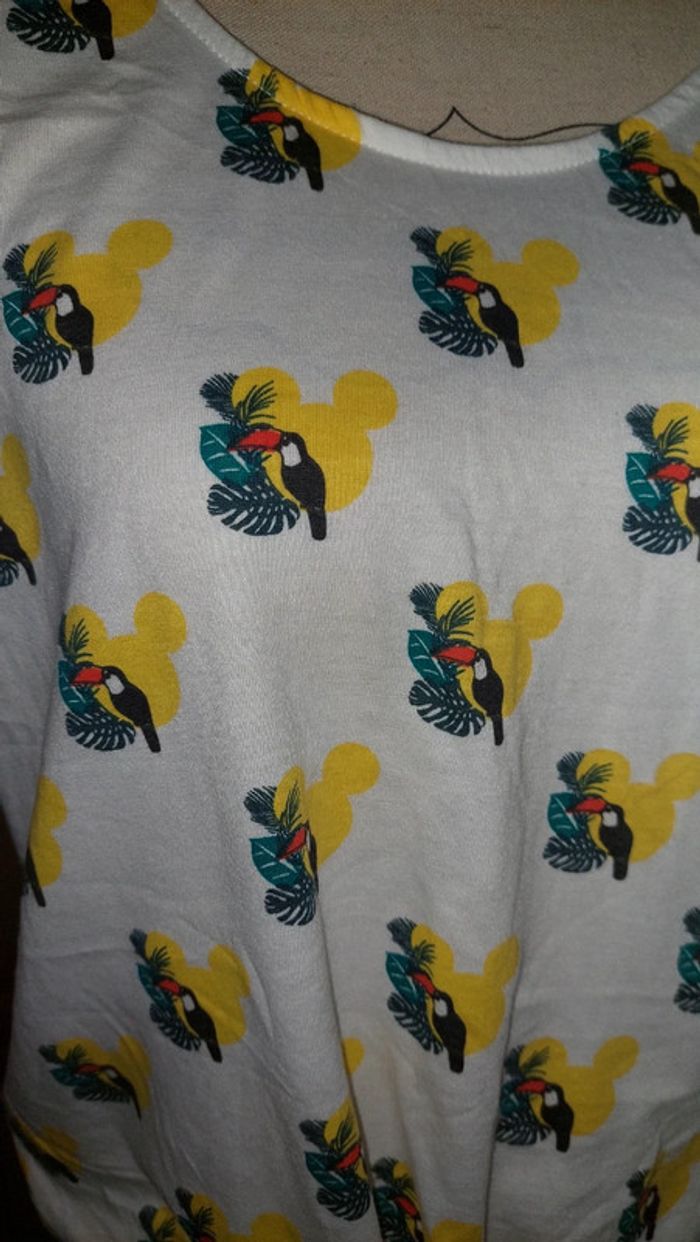 T shirt sans manches - photo numéro 2