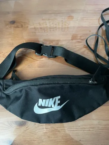 Sacoche Nike