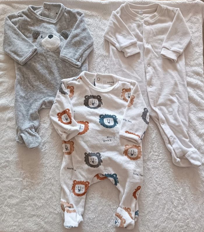 Lot 3 pyjamas 1 mois - photo numéro 2