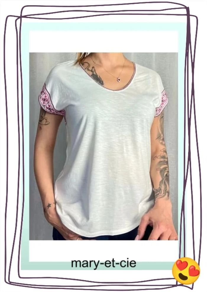 Blouse manches courtes taille M - Caroll - 50 % coton, 50 % viscose - photo numéro 2