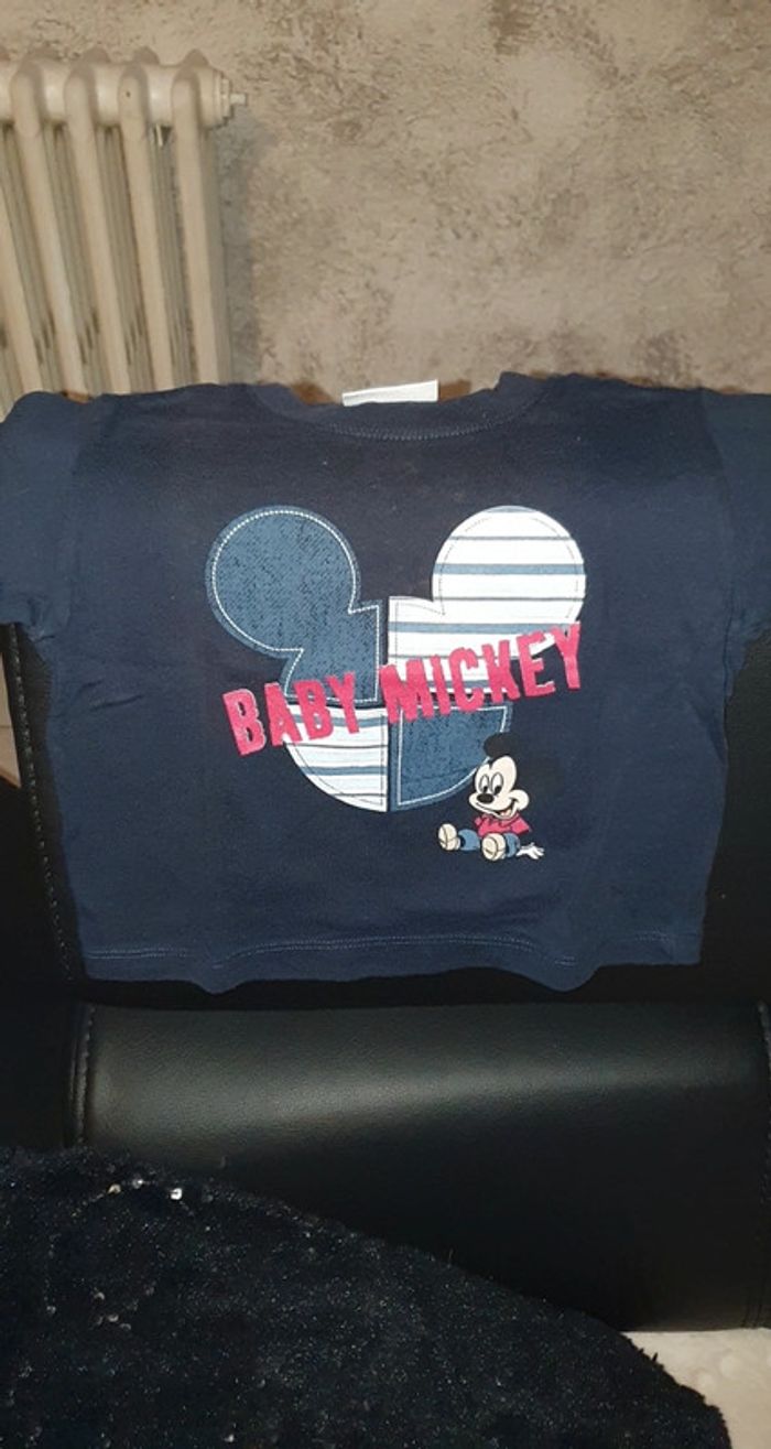 T shirt mickey 6 mois - photo numéro 2