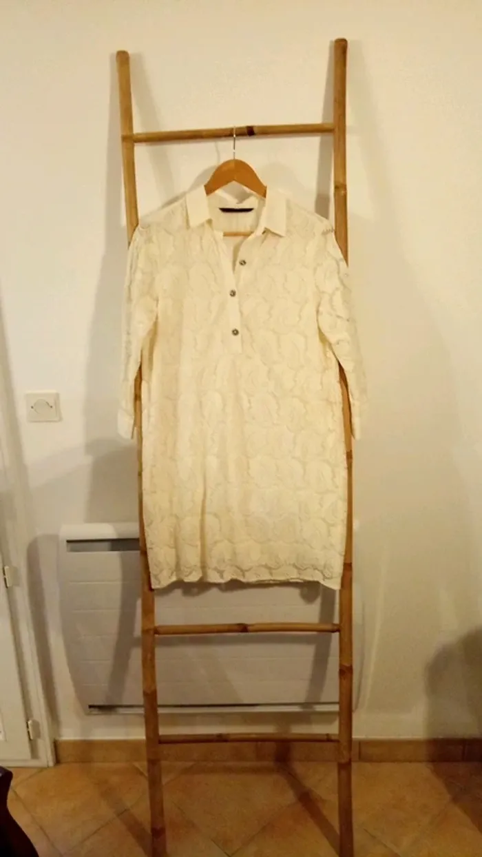 Robe dentelle