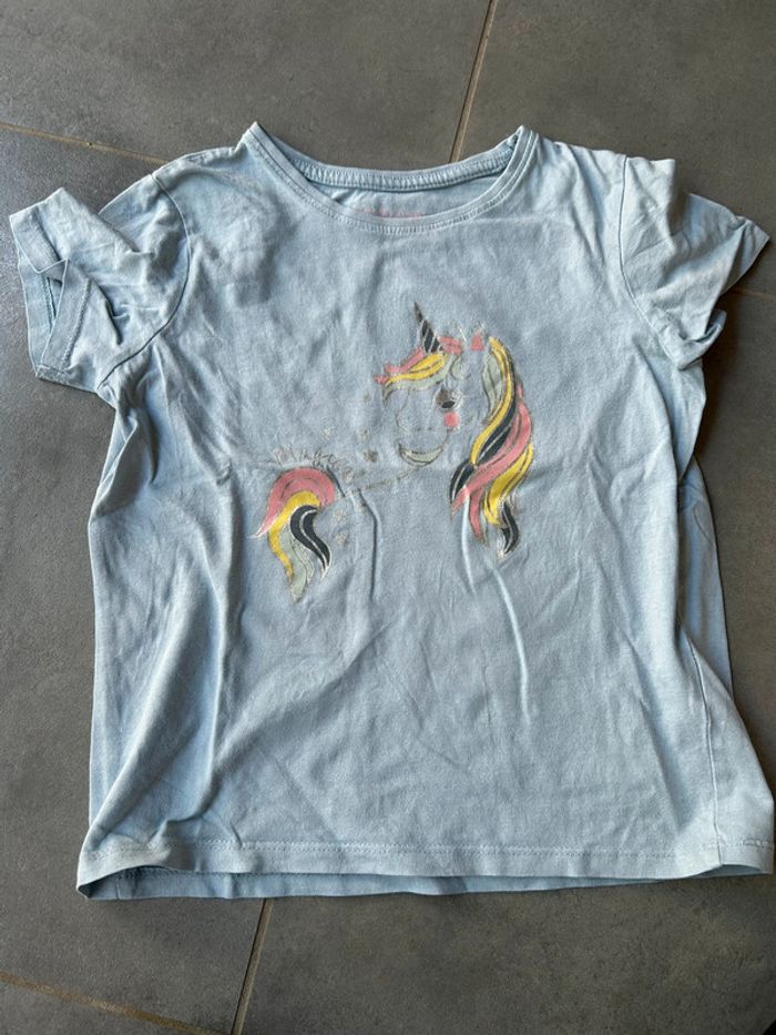 T-shirt Primark 6 7 ans