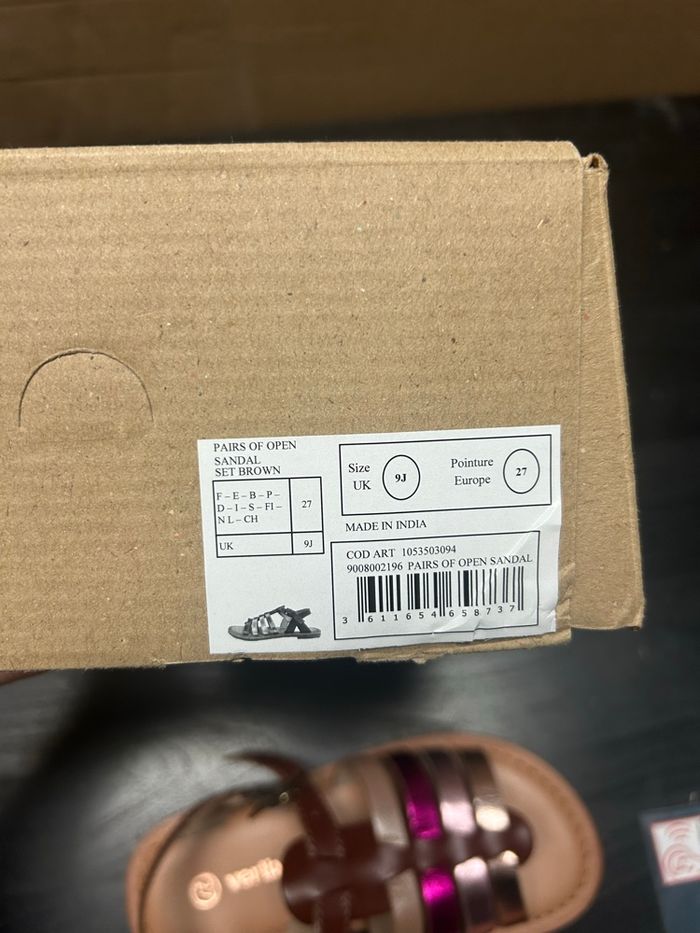 Sandales ouvertes rose et marron - T.27 - Vertbaudet - Neuf avec étiquette - photo numéro 5