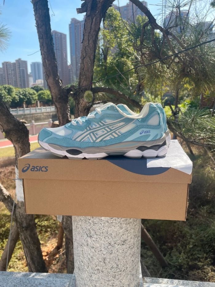 ASICS Gel-NYC Cream Arctic Sky Taille 42.5 - photo numéro 5