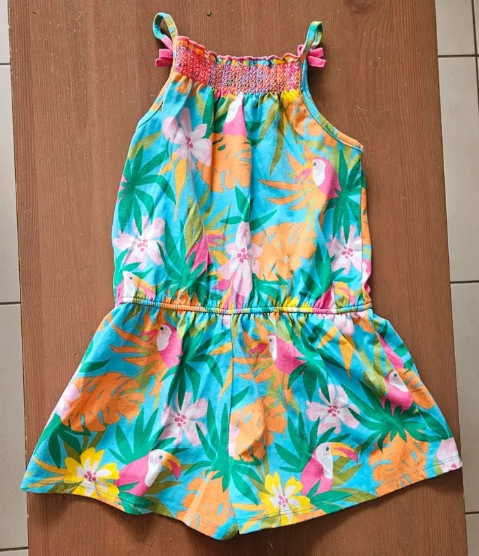Combishort taille 4 ans - photo numéro 3
