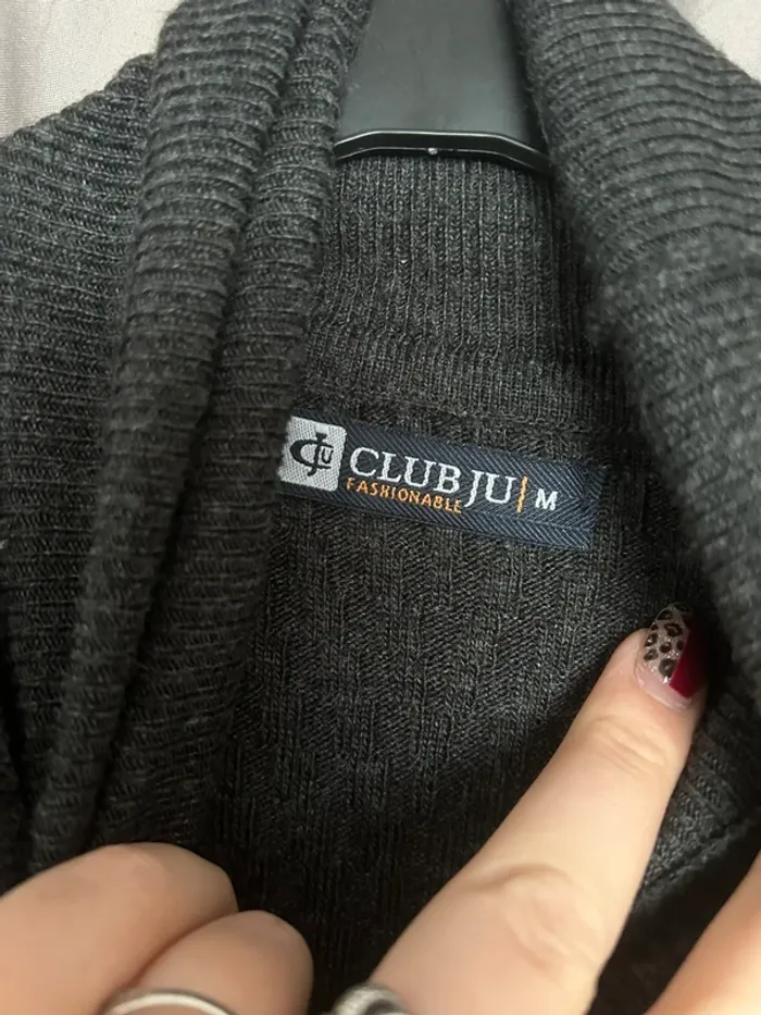 Pull gris - photo numéro 2