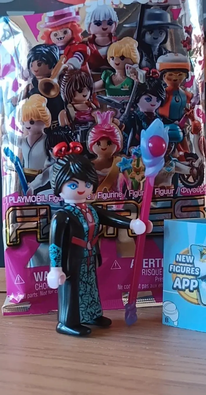 Playmobil personnage manga neuf - photo numéro 2