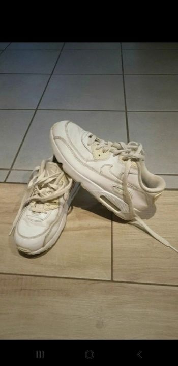 Baskets blanches nike air max 35