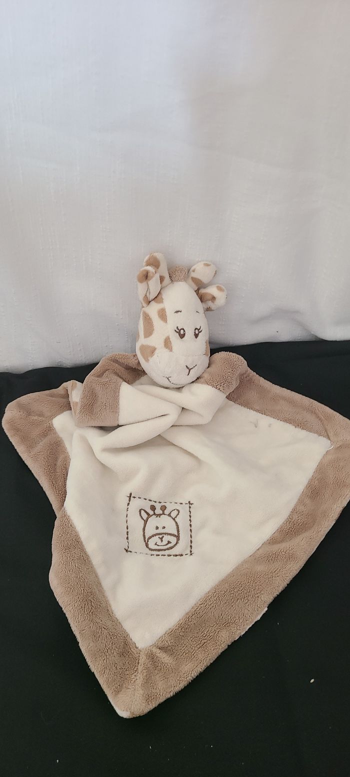 ZDT ACTION  DOUDOU GIRAFE HOCHET PLAT ECRU MARRON BEIGE - photo numéro 3