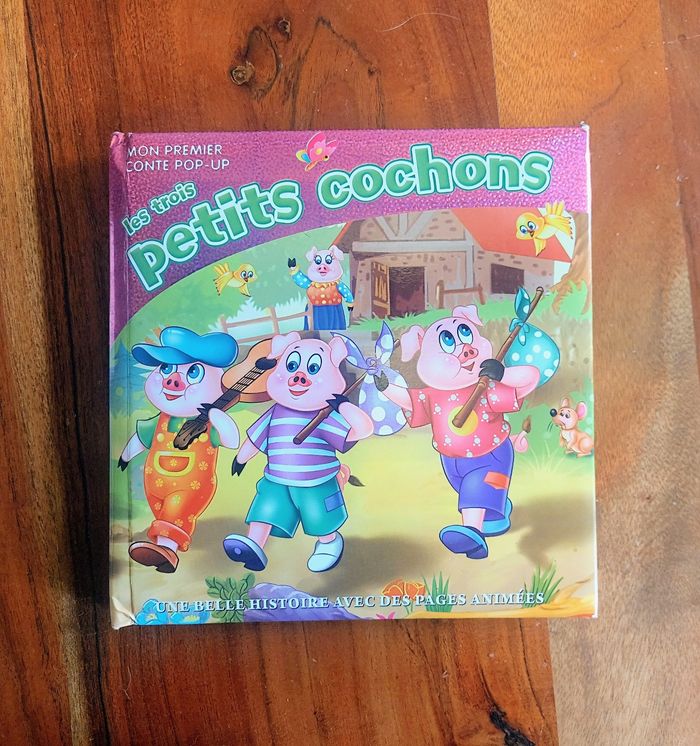 Livre pop-up "Les trois Petits Cochons" - photo numéro 2