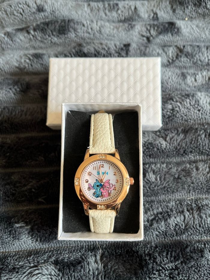Montre stitch enfant - photo numéro 4
