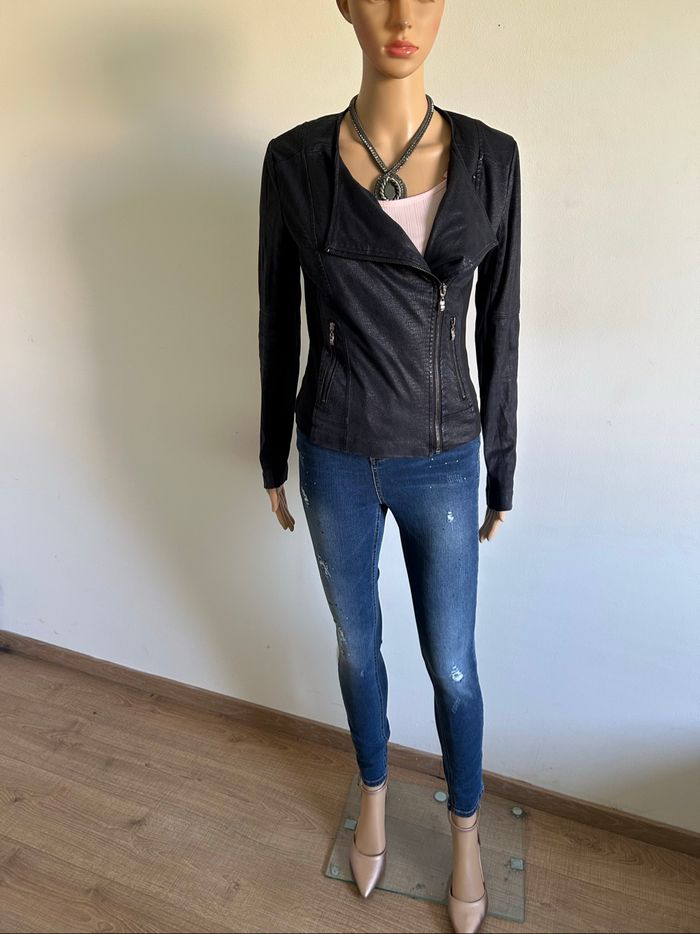 Veste noire bi matière LPB Woman taille S TBE - photo numéro 4