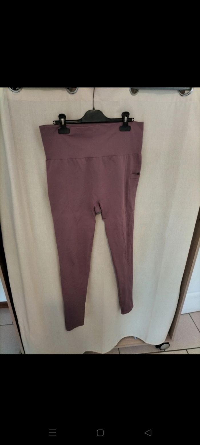 Jogging violet taille 40 Decathlon