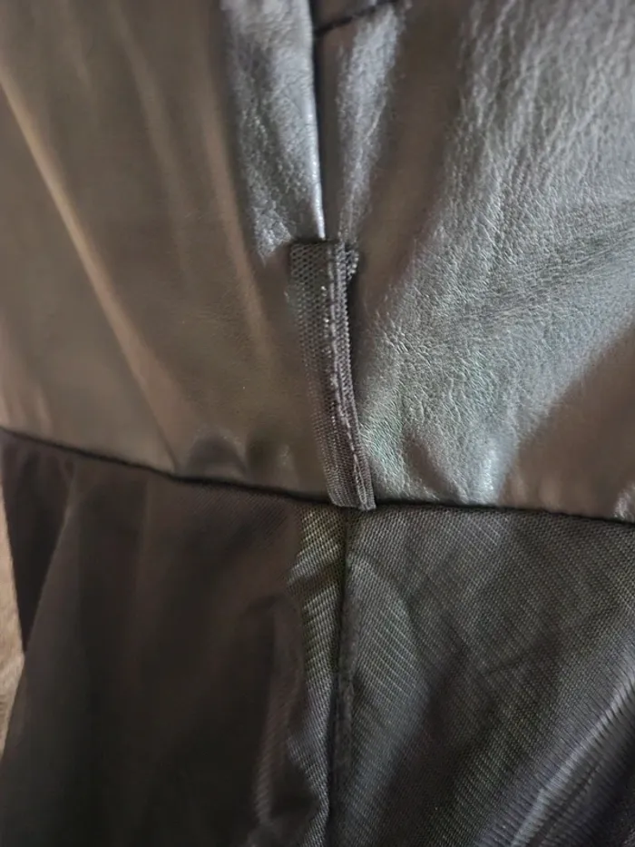 Robe noire simili cuir et tulle Diva's Taille 38 Neuve - photo numéro 5