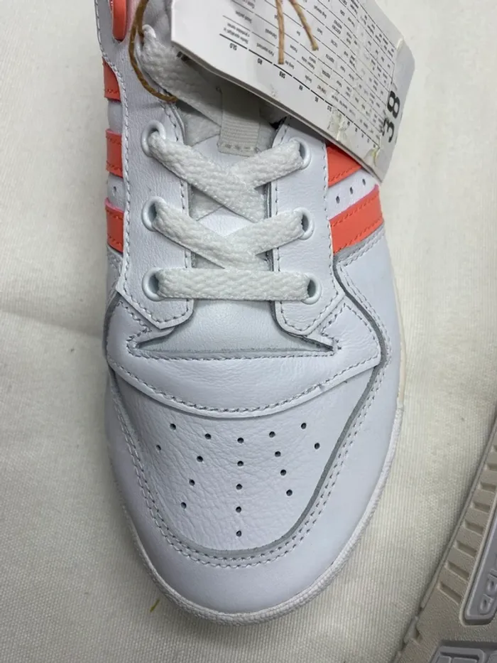 Baskets Adidas Rivalry low 38 - photo numéro 5