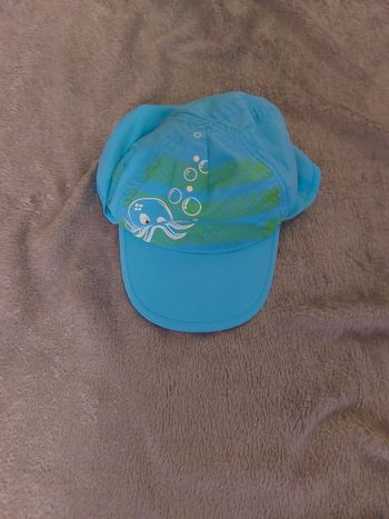 Casquette 6/12mois (oxylane)