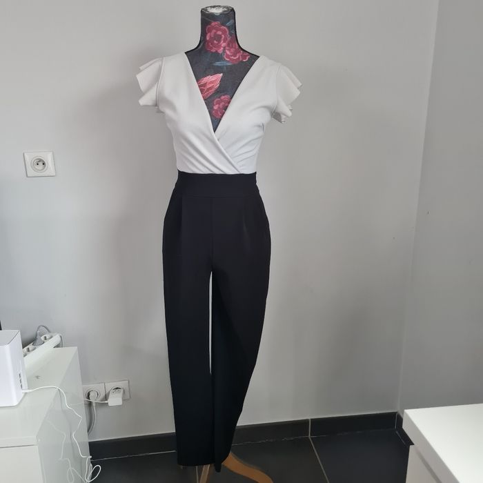 Très belle combinaison pantalon