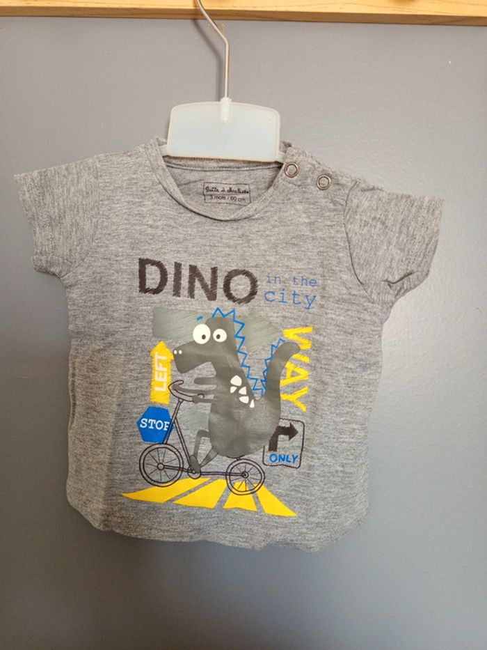 Lot t-shirt 3 mois - photo numéro 2
