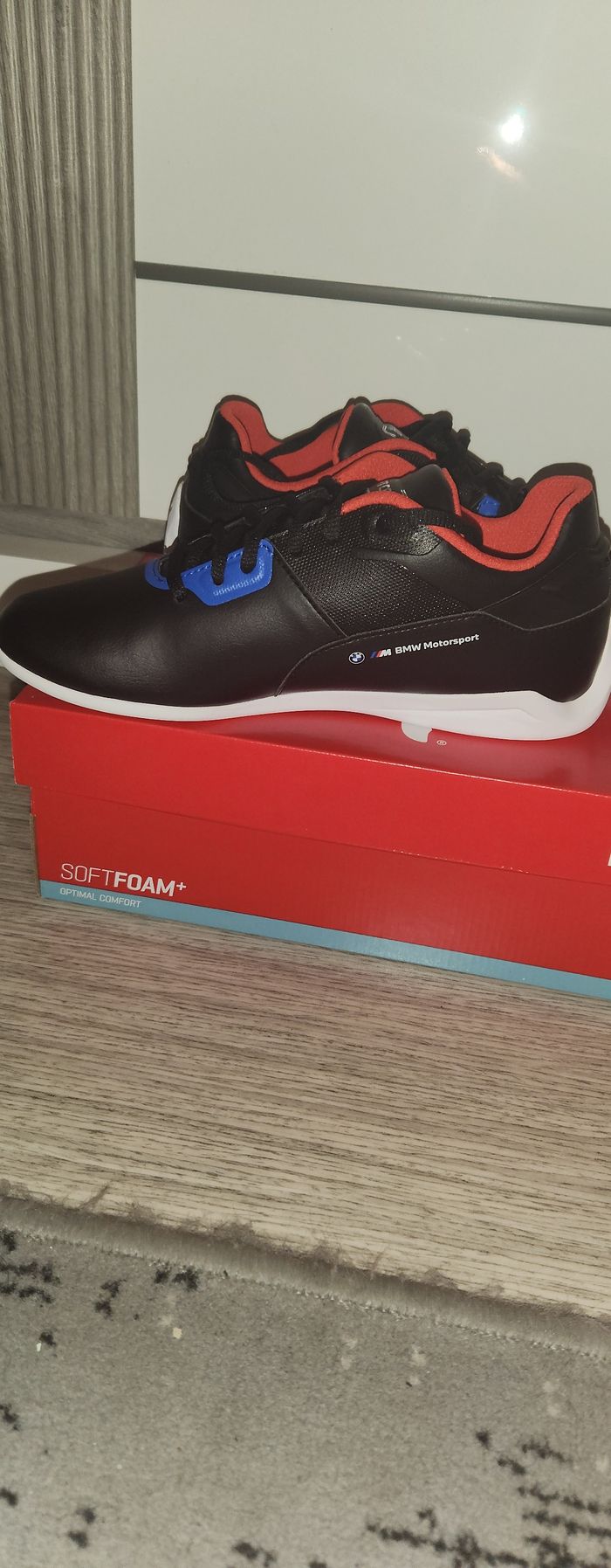 Baskets homme Puma  pointure 40 - photo numéro 2