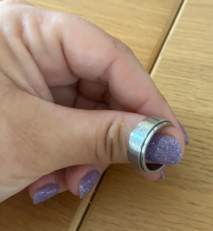 Bague fantaisie avec étoiles - photo numéro 2