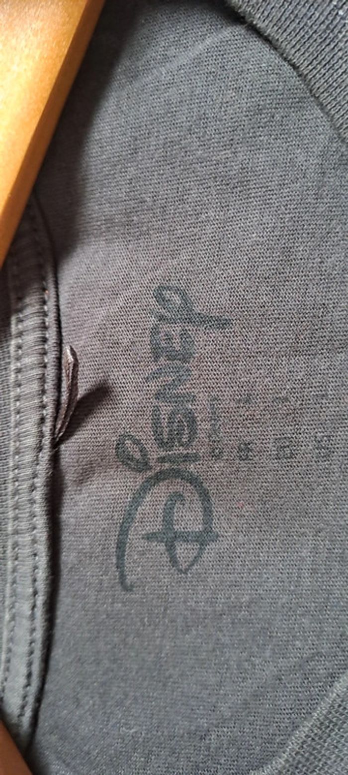 T-shirt  gris Stitch. Kiabi. Taille L. - photo numéro 5