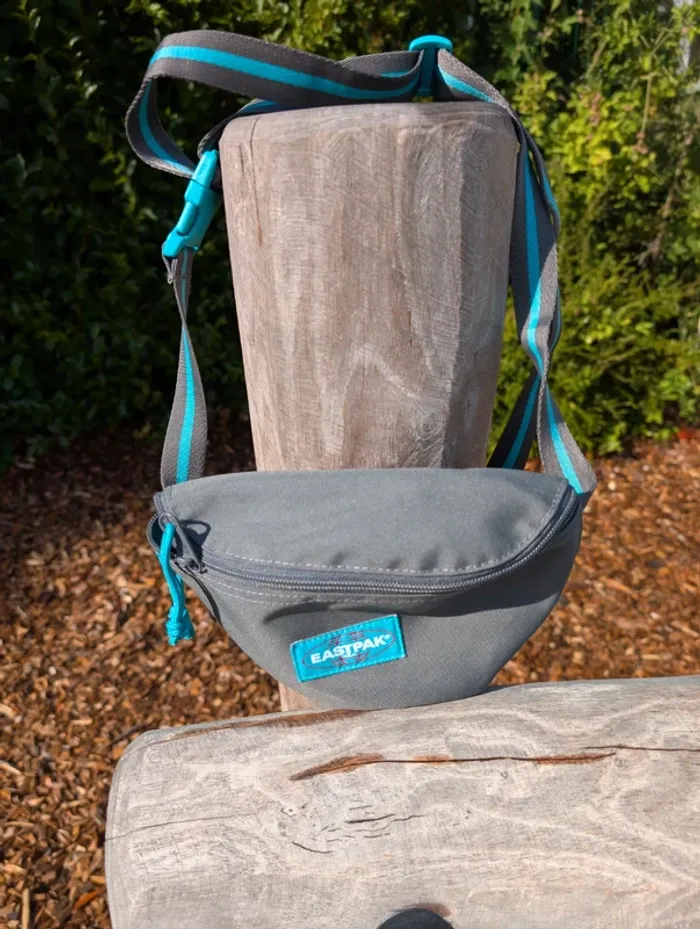 Petit sac banane Eastpak Springer Gris & Bleu Turquoise TBE - Style Urbain