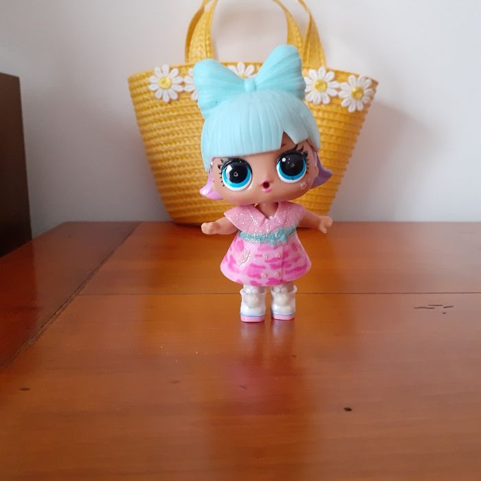 Figurine Poupée + 4 accessoires *L.O.L - photo numéro 6