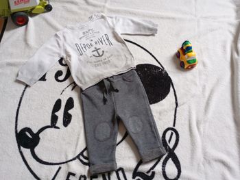 Ensemble pull pantalon 6 mois