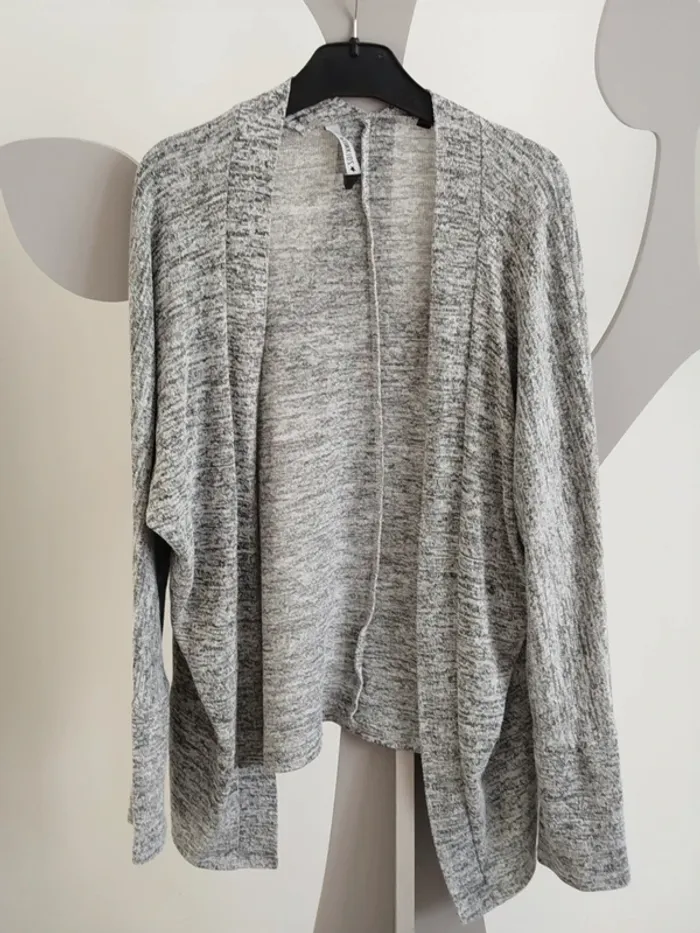Cardigan gris moucheté noir Punkidz taille 12 ans