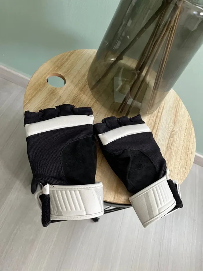Mitaines de boxe - photo numéro 2