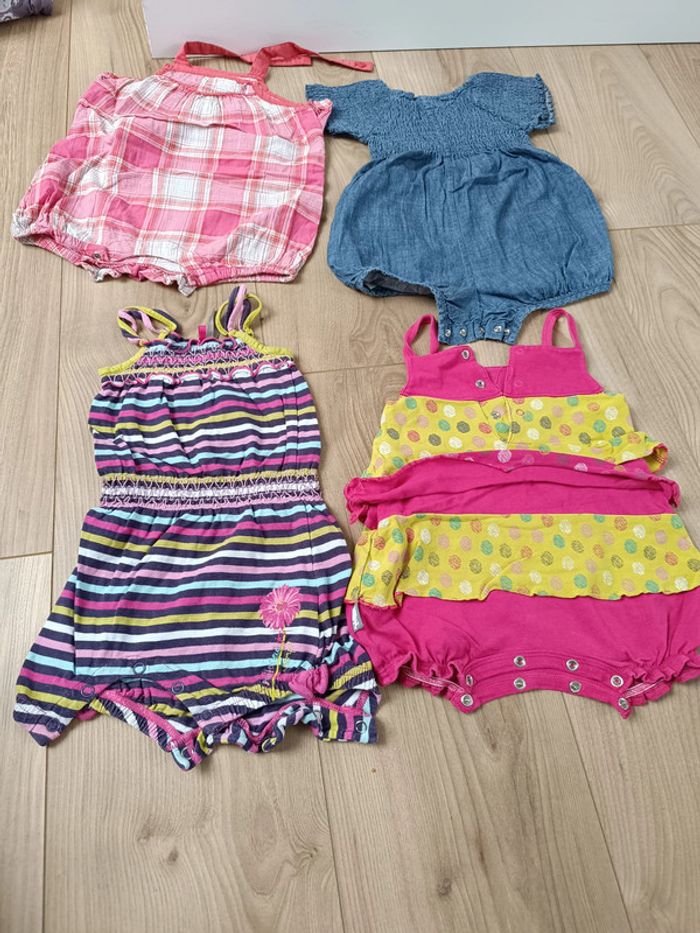 Lot de 4 combishorts 6 mois fille - photo numéro 2