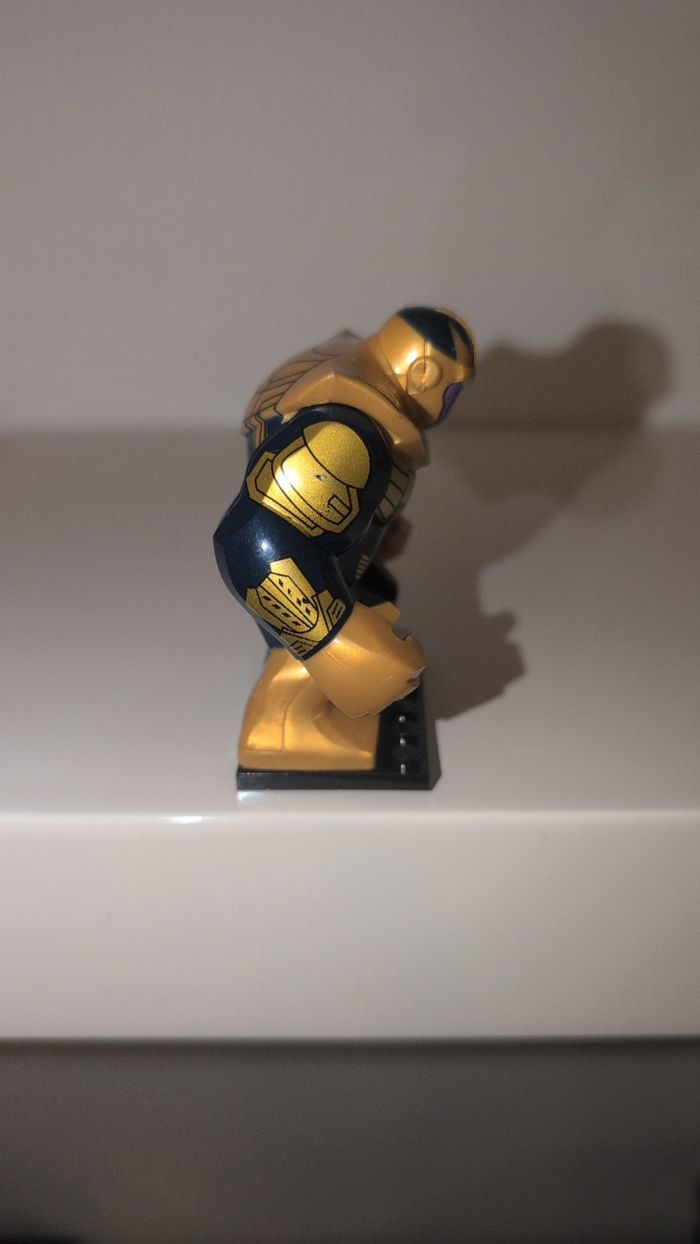 Lego Marvel Thanos minifigurine - photo numéro 4