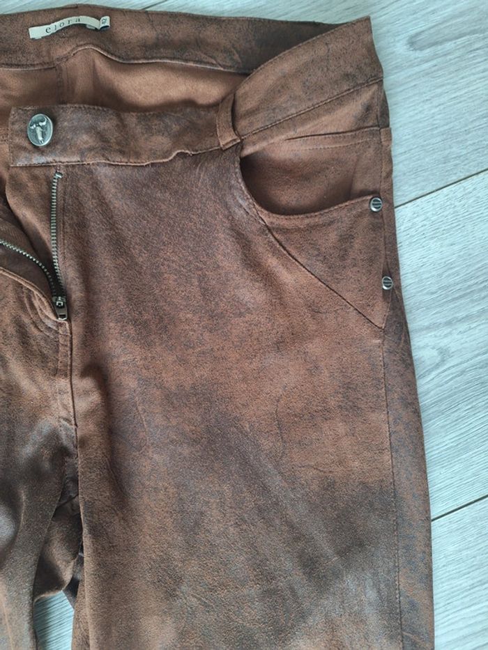 Pantalon femme taille 42 Elora imitation daim - photo numéro 7