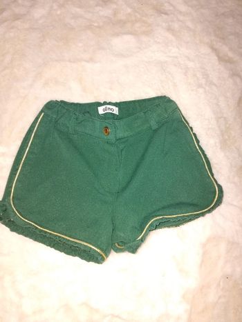 Short 3 ans
