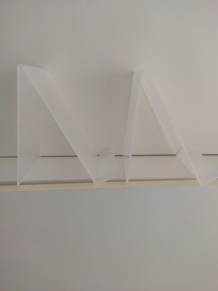 Support de présentation manga ou livre x 2