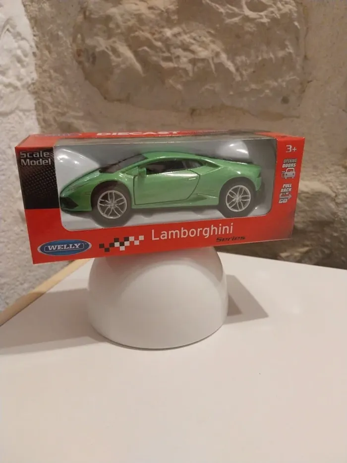 Voiture miniature de collection Lamborghini - photo numéro 2