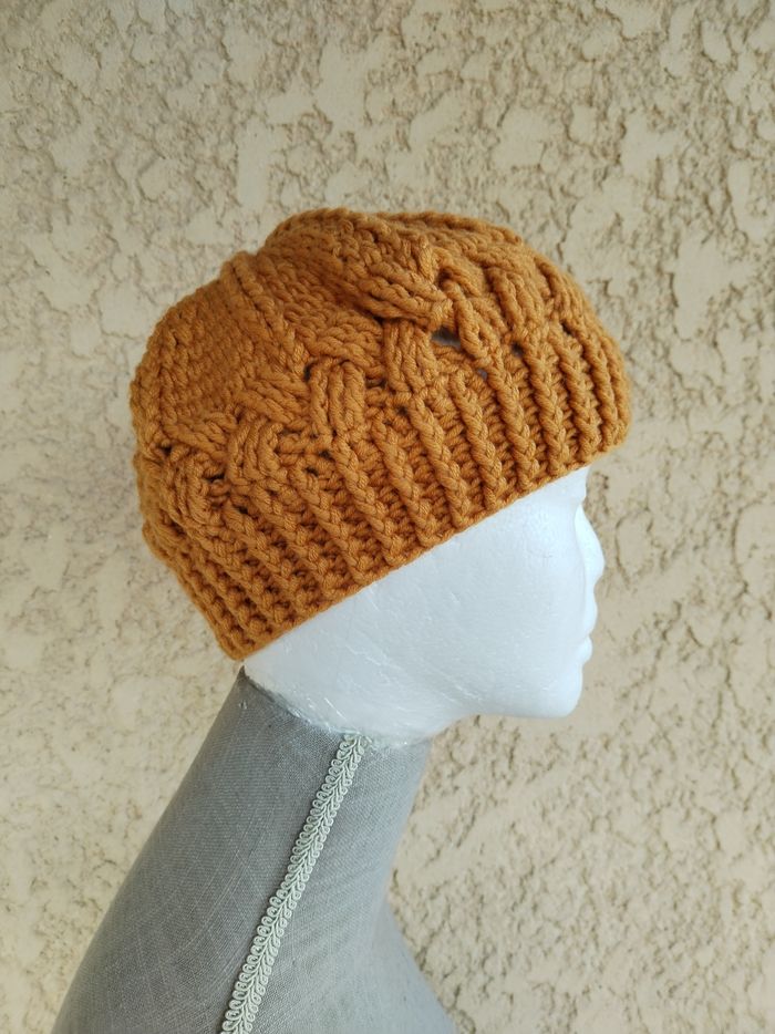 Bonnet Béret crochet couleur moutarde - photo numéro 2
