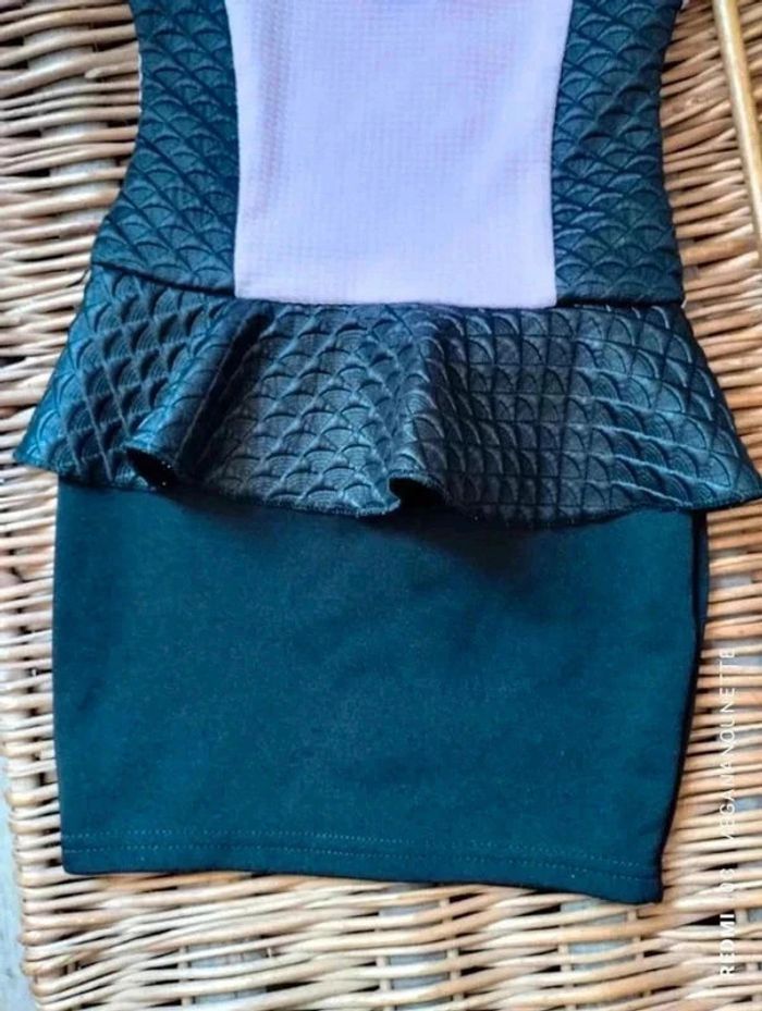 👗 Robe chic fille - Taille 3 ans - Boutique parisienne - photo numéro 3