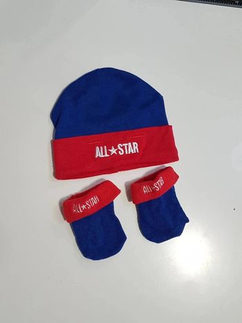 Parure bonnet & gants marque Converse All star