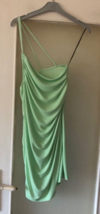 Robe à bretelles
