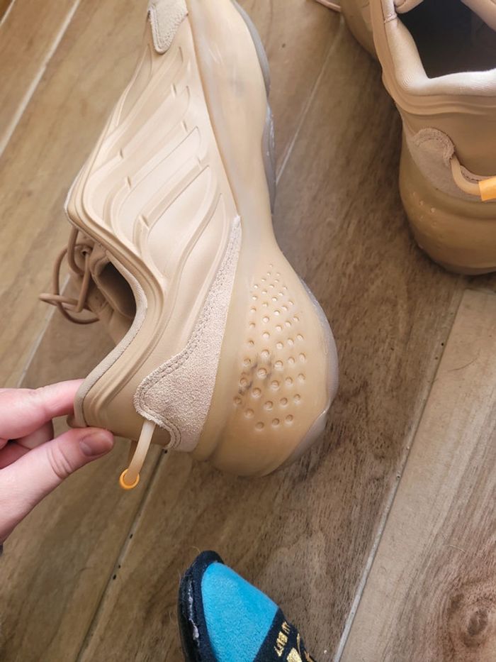 Chaussures adidas - photo numéro 5