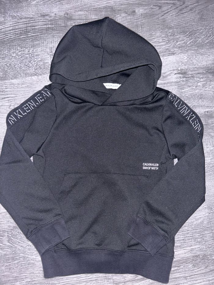 Sweat CK - photo numéro 3