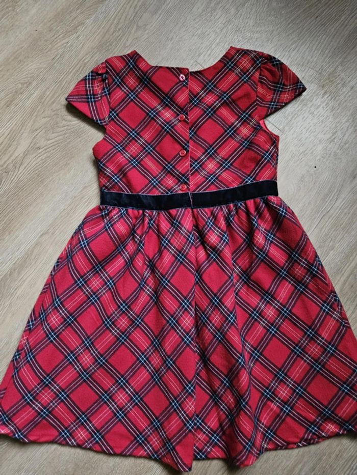 Robe rouge - photo numéro 2