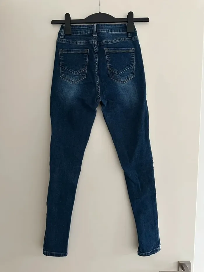 Jean skinny pour femme - photo numéro 4